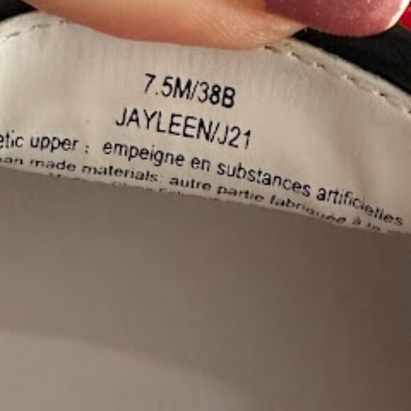 Karl Lagerfeld Paris White Black Red Slip-On Sneakers Size: 7.5 - Picture 6 of 6